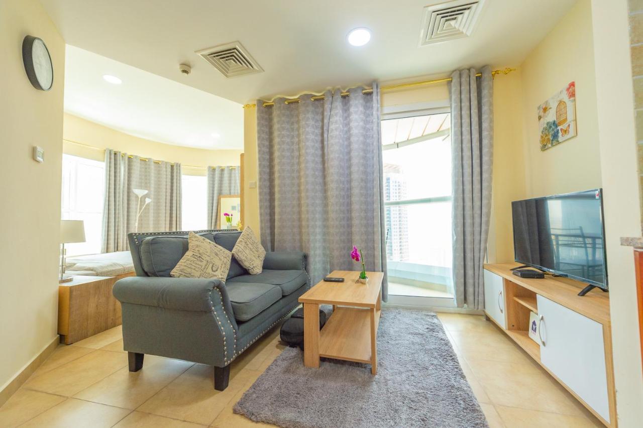 Luxury Escapes - Modern Budget Studio With Balcony In Jlt! Dubai Exterior photo